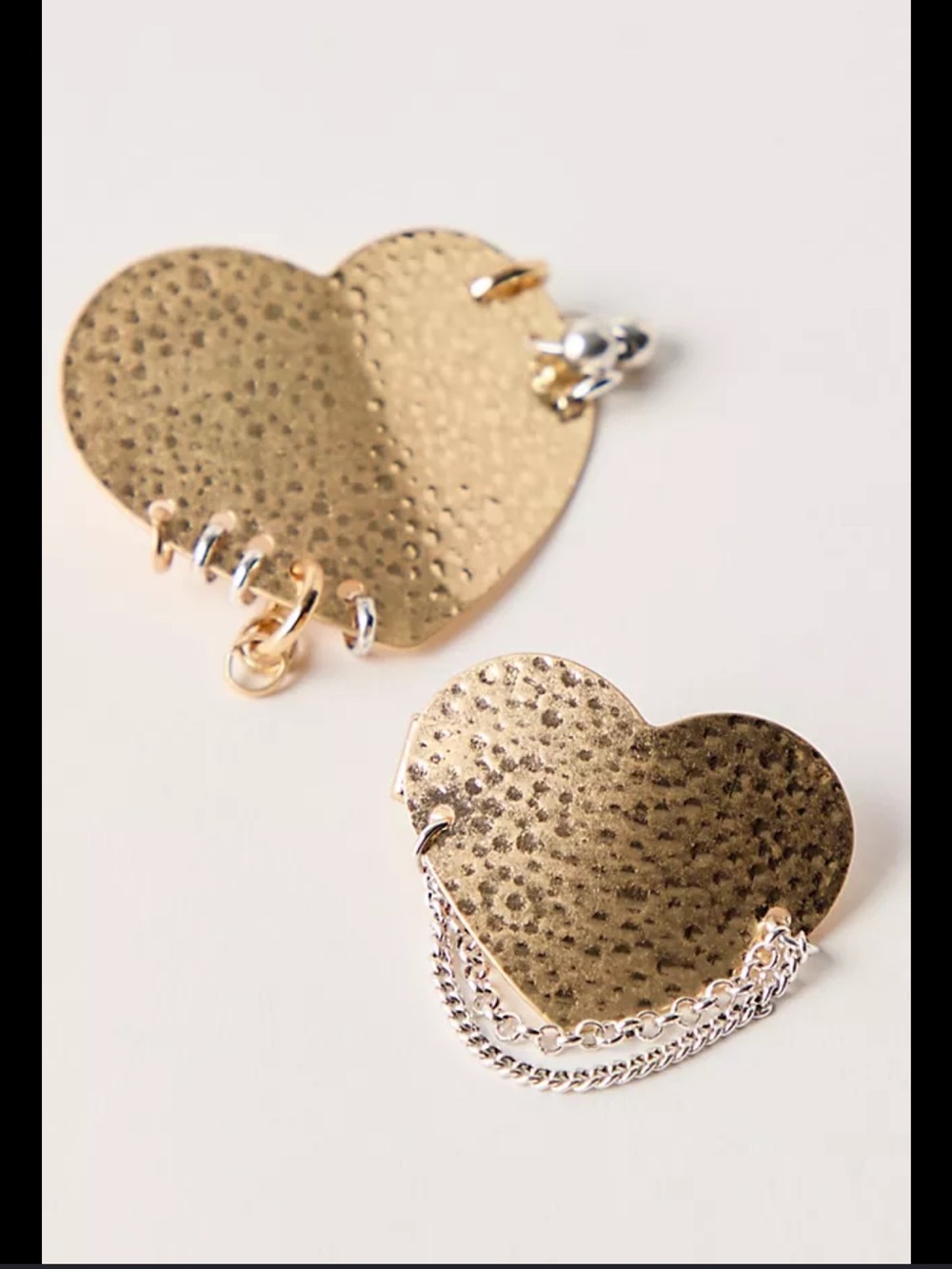 9177. Free People Piercing My Heart Barrette